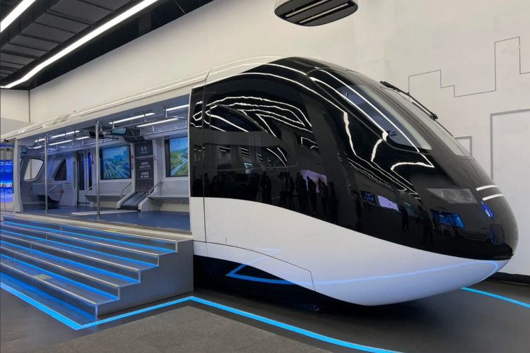 Đề xuất xây tàu điện kết nối sân bay với công viên Đầm Sen